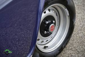 Image 23/42 of Triumph TR 6 PI (1972)