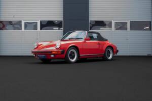 Image 1/29 of Porsche 911 Carrera 3.2 (1989)