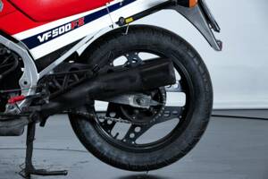 Bild 34/50 von Honda VF 500 F (1986)