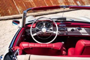 Image 15/33 de Mercedes-Benz 190 SL (1959)