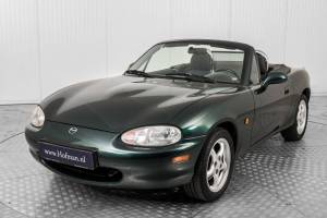 Immagine 19/50 di Mazda MX-5 1.6 (1999)