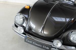 Bild 24/32 von Volkswagen Käfer 1303 LS (1978)