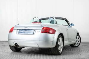 Bild 40/50 von Audi TT 1.8 T (2000)