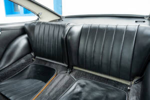 Afbeelding 37/64 van Porsche 911 2.0 (1965)