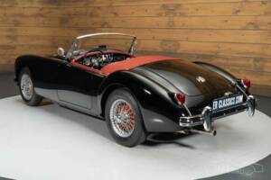 Image 16/19 of MG MGA 1500 (1955)