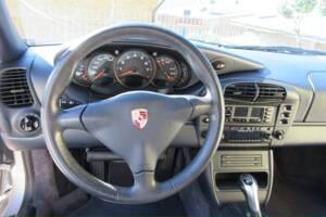 Bild 25/58 von Porsche 911 Carrera (2001)
