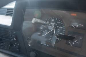 Bild 39/50 von BMW 635 CSi (1984)