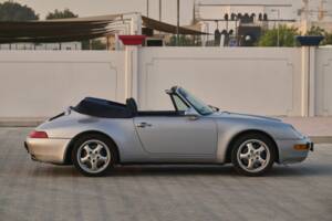 Bild 8/8 von Porsche 911 Carrera (1995)