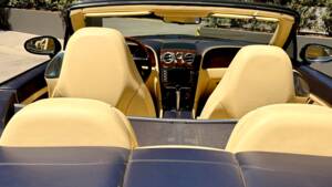 Bild 11/19 von Bentley Continental GTC (2006)