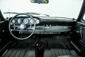 Afbeelding 7/50 van Porsche 911 2.0 L (1968)