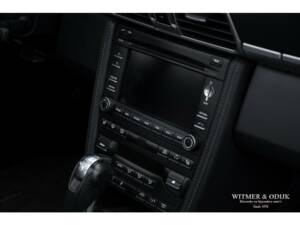 Image 24/41 of Porsche 911 Carrera 4S (2009)