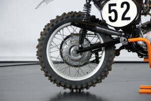 Bild 37/50 von BSA DUMMY (1974)