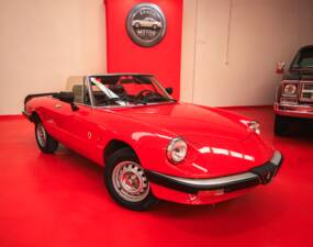 Image 21/24 of Alfa Romeo 2.0 Spider (1987)