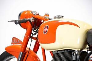 Bild 23/50 von Gilera 175 Sport (1956)