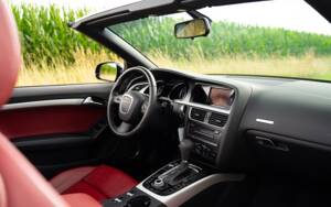 Image 27/33 of Audi A5 2.0 TFSI (2010)