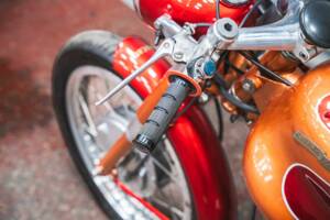 Image 11/43 of Ducati 175 Sport (1959)