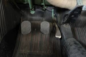 Immagine 23/36 di SEAT 600 D (1966)