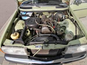 Immagine 29/55 di Mercedes-Benz 300 TD (1979)