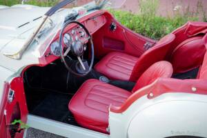 Image 5/45 of Triumph TR 2 (1954)