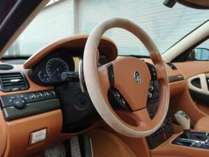 Bild 37/95 von Maserati Quattroporte 4.2 (2009)