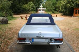 Image 5/37 of Mercedes-Benz 280 SL (1969)