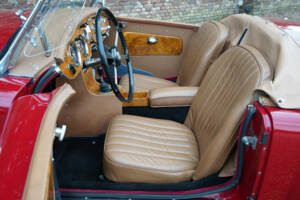 Image 3/50 de MG MGA 1600 (1962)