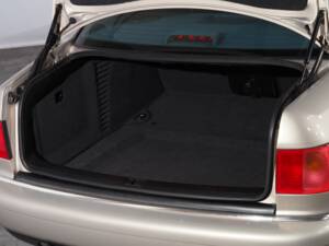 Bild 36/55 von Audi A8 3.7 quattro (2000)