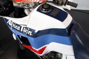 Bild 50/50 von Honda DUMMY (1989)