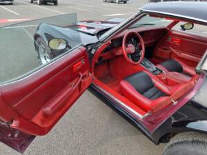 Bild 3/5 von Chevrolet Corvette (1982)