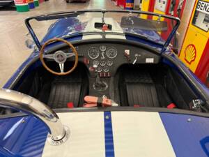 Afbeelding 13/15 van AC Cobra 289 (1965)