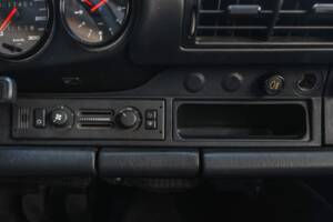 Bild 61/90 von Porsche 911 Carrera RS (1992)