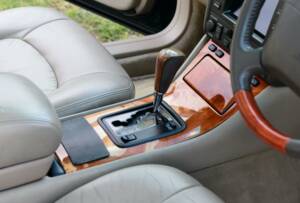 Afbeelding 27/50 van Lexus LS 400 (1998)