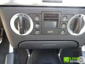 Bild 28/40 von Audi TT 1.8 T (2000)