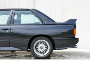 Image 19/34 de BMW M3 (1986)