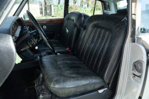 Afbeelding 33/50 van Bentley T 1 (1975)