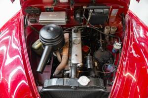Image 47/50 of BMW 501&#x2F;6 (1955)