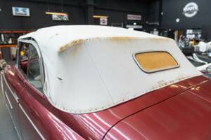 Image 18/42 of FIAT 1400 (1950)