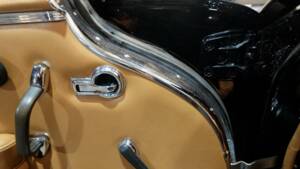 Bild 16/34 von Mercedes-Benz 220 SE b (1963)