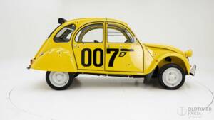 Image 9/15 de Citroën 2 CV 6 (1980)