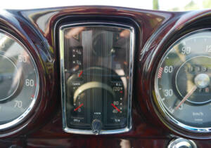 Bild 21/56 von Mercedes-Benz 220 SE b (1962)