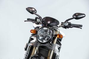 Image 47/50 de MV Agusta DUMMY (2004)