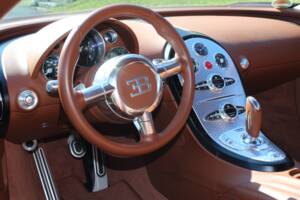 Immagine 11/18 di Bugatti Grand Sport (2011)