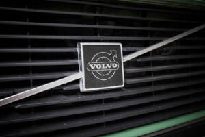 Immagine 31/98 di Volvo 244 DL (1975)