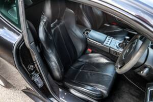 Image 24/30 de Aston Martin V8 Vantage (2007)