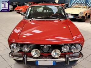 Bild 9/79 von Alfa Romeo 2000 GT Veloce (1971)