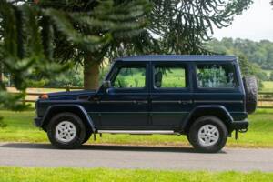 Bild 23/39 von Mercedes-Benz 300 GE (lang) (1995)