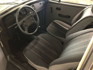 Image 5/25 of Volkswagen Beetle 1200 L (1985)