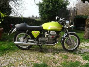 Image 2/25 of Moto Guzzi V7 Sport (1973)