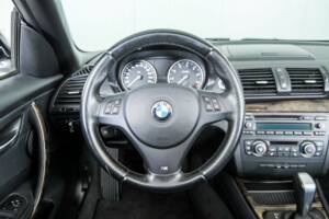 Immagine 12/50 di BMW 125i (2011)