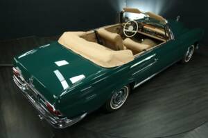 Immagine 33/50 di Mercedes-Benz 250 SE (1966)